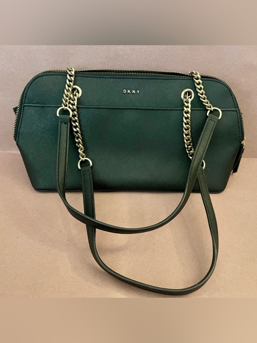 DKNY Black Leather Chain-Detail Shoulder Bag